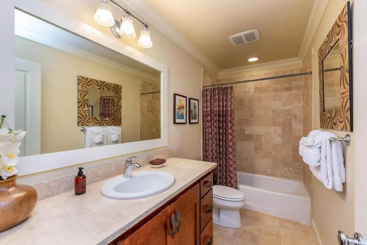 H223 Second Floor 4-Bedroom Garden Viewh223 Second Floor 4-Bedroom Garden View Koloa 0*,